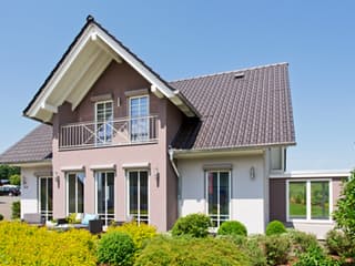 Fertighaus Neunkhausen von Fingerhut Haus Schlüsselfertig ab 445985€, Satteldach-Klassiker Außenansicht 6