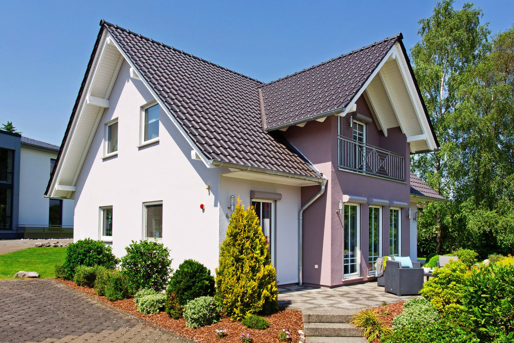 Fertighaus Neunkhausen von FINGERHUT-HAUS Schlüsselfertig ab 446938€, Satteldach-Klassiker Außenansicht 1
