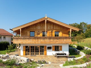 Fertighaus Alois von Regnauer Hausbau Schlüsselfertig ab 786020€, Satteldach-Klassiker Außenansicht 3