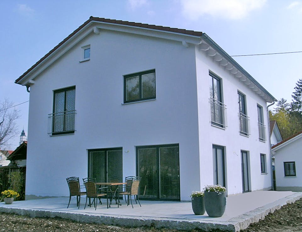 Massivhaus Modern von Rothdach, Satteldach-Klassiker Außenansicht 1