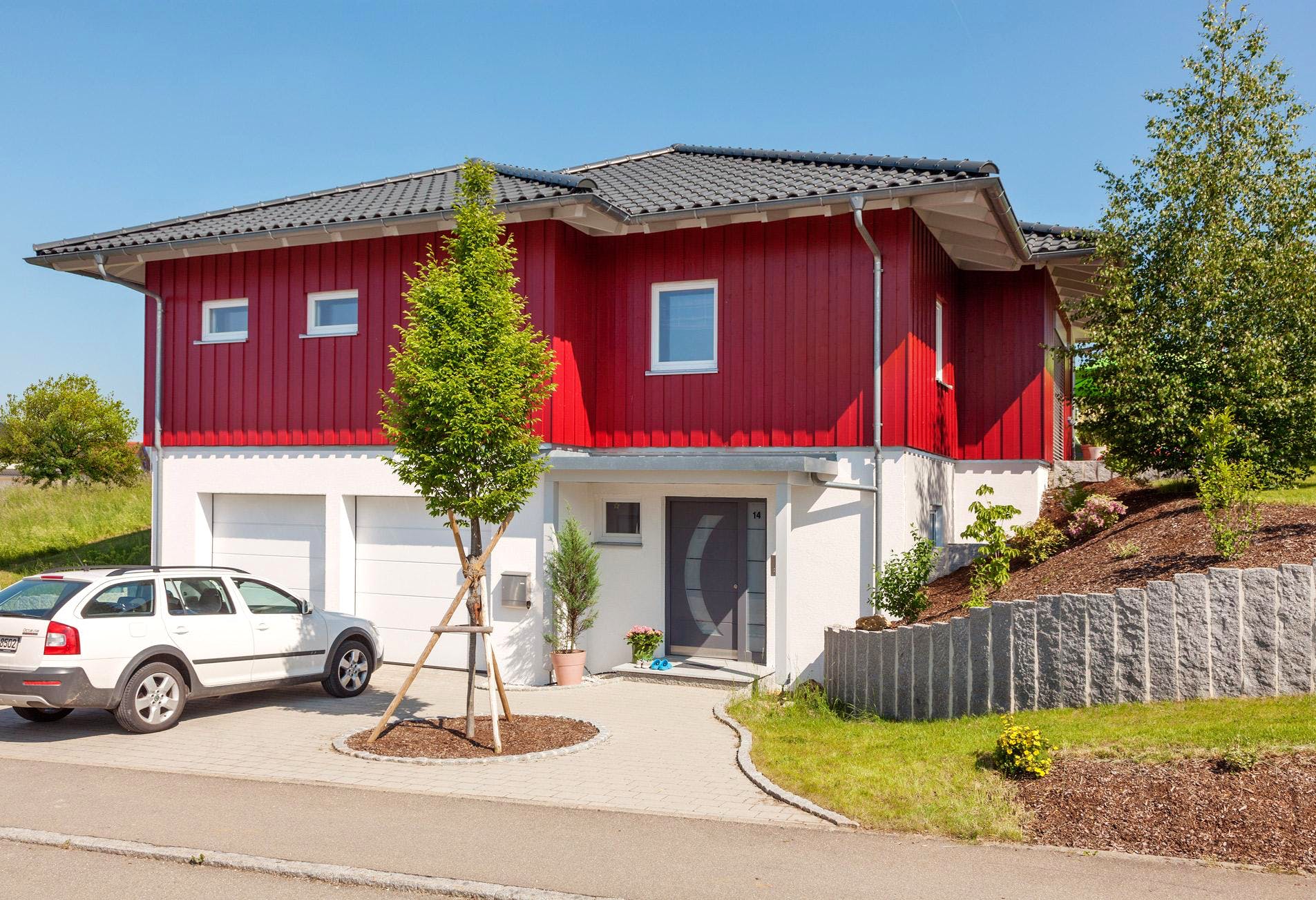 Fertighaus E 10-129.2 - Skandinavischer Bungalow von SchwörerHaus Schlüsselfertig ab 404900€, Bungalow Außenansicht 2