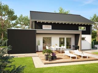 Fertighaus E 15-143.29 - Haus mit Vordach von SchwörerHaus Schlüsselfertig ab 384353€, Satteldach-Klassiker Außenansicht 2