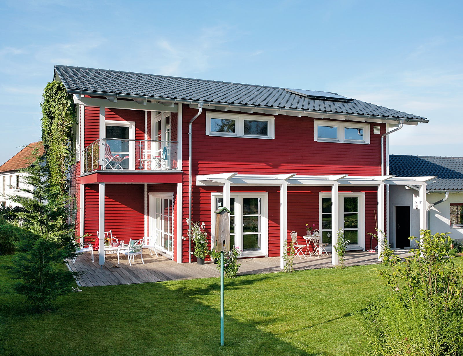 Fertighaus E 15-153.2 - Fertighaus mit Doppelgarage von SchwörerHaus - Österreich Schlüsselfertig ab 443410€, Außenansicht 1