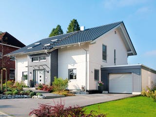 Fertighaus E 15-197.2 - Fertighaus mit Klinkerfassade von SchwörerHaus Schlüsselfertig ab 568042€, Außenansicht 2