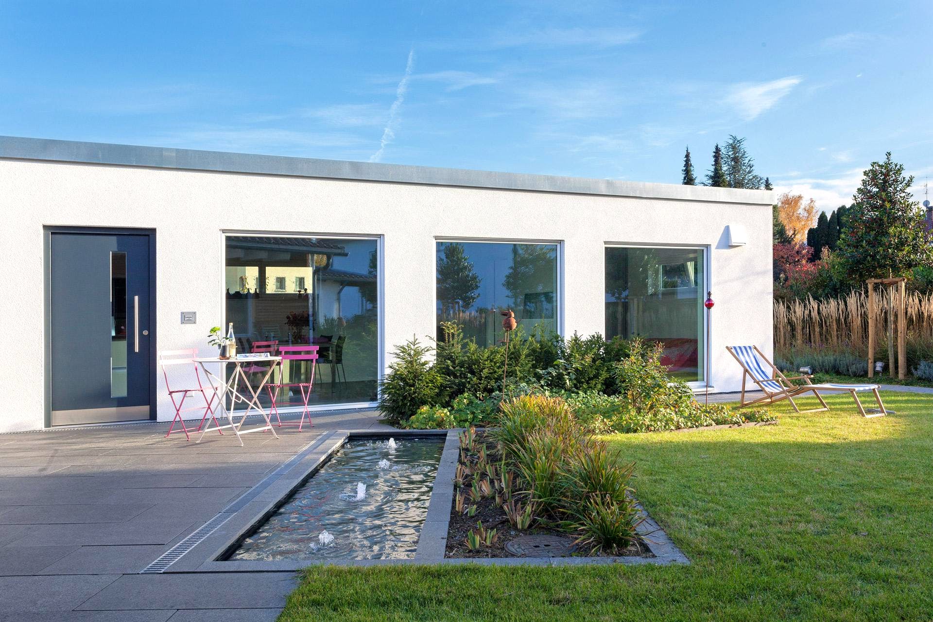 Fertighaus F 10-043.5 - FlyingSpace im Garten von SchwörerHaus - Österreich Schlüsselfertig ab 177100€, Außenansicht 2