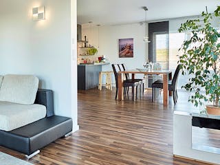 Fertighaus Walmdach 187 von LUXHAUS, Stadtvilla Innenansicht 3