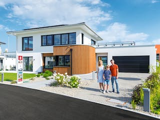 Fertighaus Ausstellungshaus Günzburg von WeberHaus Schlüsselfertig ab 525000€, Stadtvilla Außenansicht 2