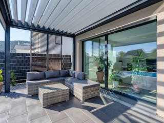 Fertighaus Kundenhaus myLife 402 von WeberHaus Schlüsselfertig ab 413180€, Bungalow Außenansicht 3