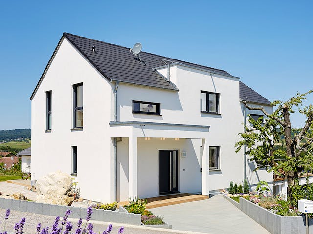 Fertighaus Kundenhaus Reiter sunshine 310 von WeberHaus Schlüsselfertig ab 360560€, Satteldach-Klassiker Außenansicht 2