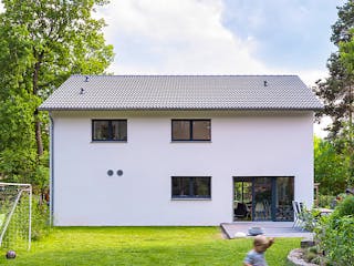 Fertighaus Kundenhaus Granow - generation5.5 Haus 300 von WeberHaus Schlüsselfertig ab 419600€, Außenansicht 2