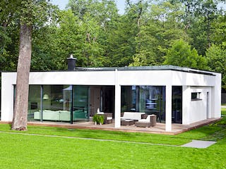 Fertighaus Ausstellungshaus Rheinau-Linx Bungalow von WeberHaus Schlüsselfertig ab 490000€, Bungalow Außenansicht 2