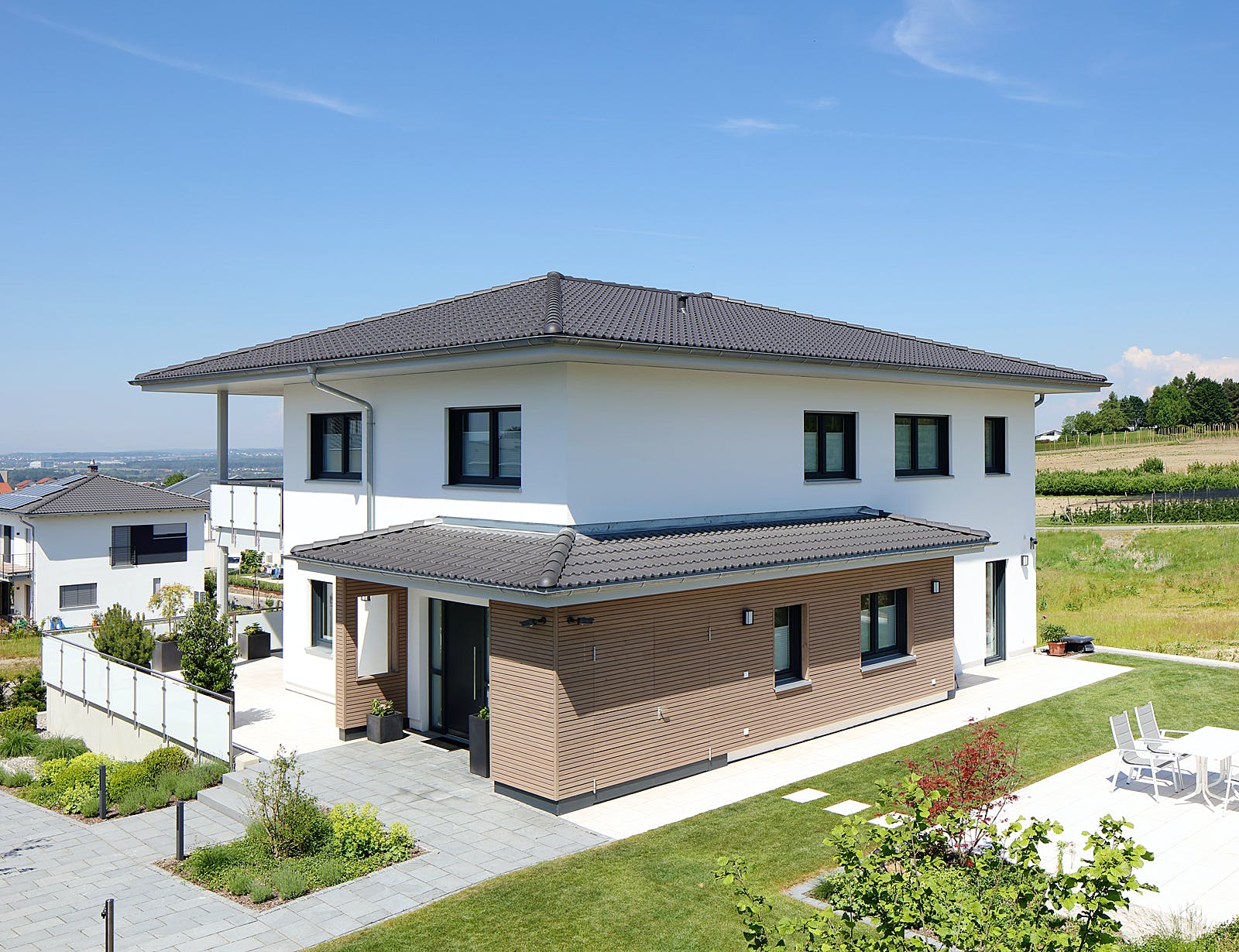 Fertighaus Haus PT von Weizenegger Schlüsselfertig ab 650000€, Stadtvilla Außenansicht 1