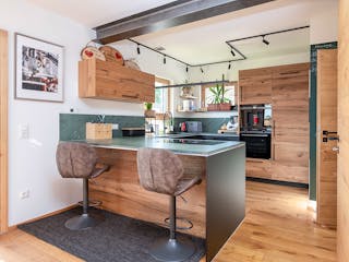 Fertighaus Einfamilienhaus mit Friseursalon von Wolf System, Pultdachhaus Innenansicht 2