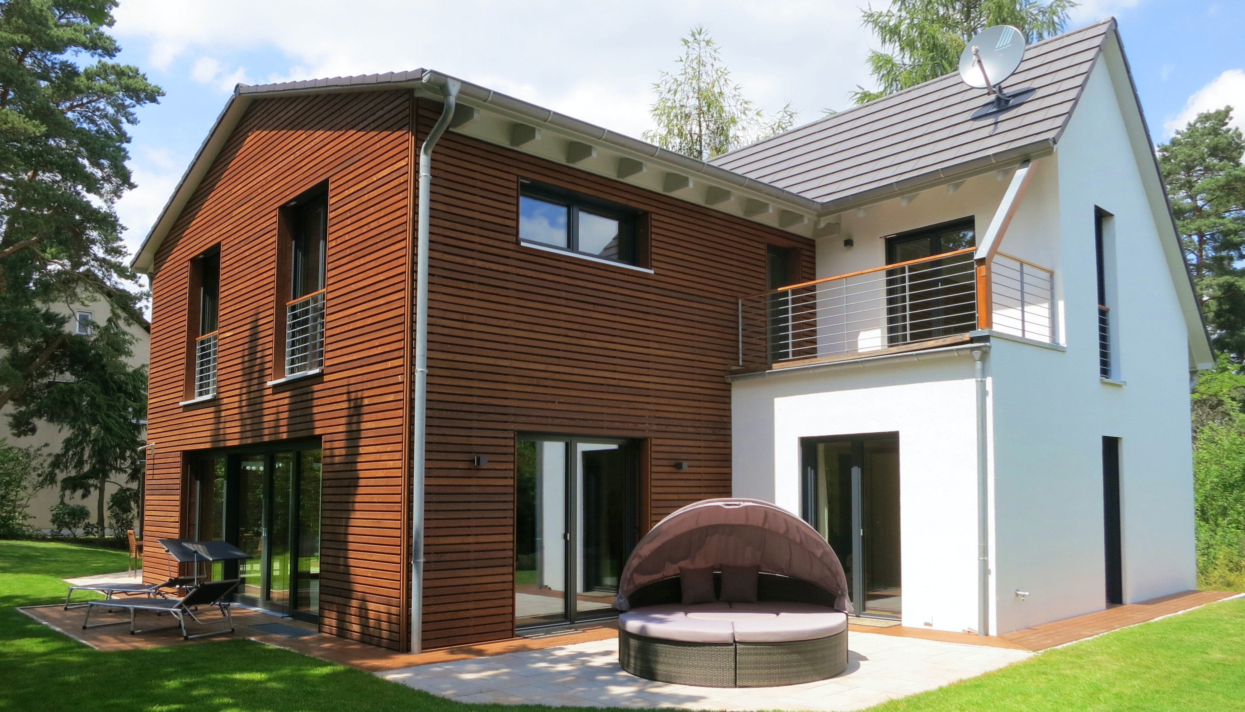 Fertighaus Einfamilienhaus mit Keller & Carport von Ziegler Haus Schlüsselfertig ab 385000€, Außenansicht 1