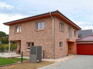 Fertighaus Stadvilla Klassisch von Zimmerer-Profibau Schlüsselfertig ab 570000€, Stadtvilla Außenansicht 1