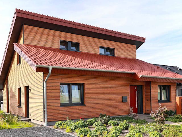 Fertighaus Thoma Pultdachhaus Modern von Zimmerer-Profibau Schlüsselfertig ab 420000€, Pultdachhaus Außenansicht 1